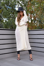 Load image into Gallery viewer, MILA - CARDIGAN CREAM - CTJ012